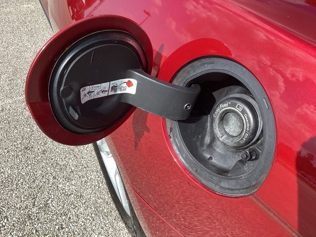 Used 2019 Ford Mustang Coupe image 14