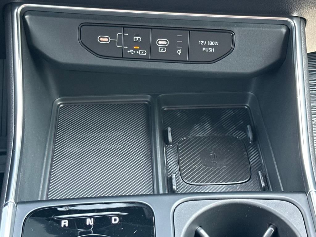 New 2025 Kia Carnival SX Prestige image 32