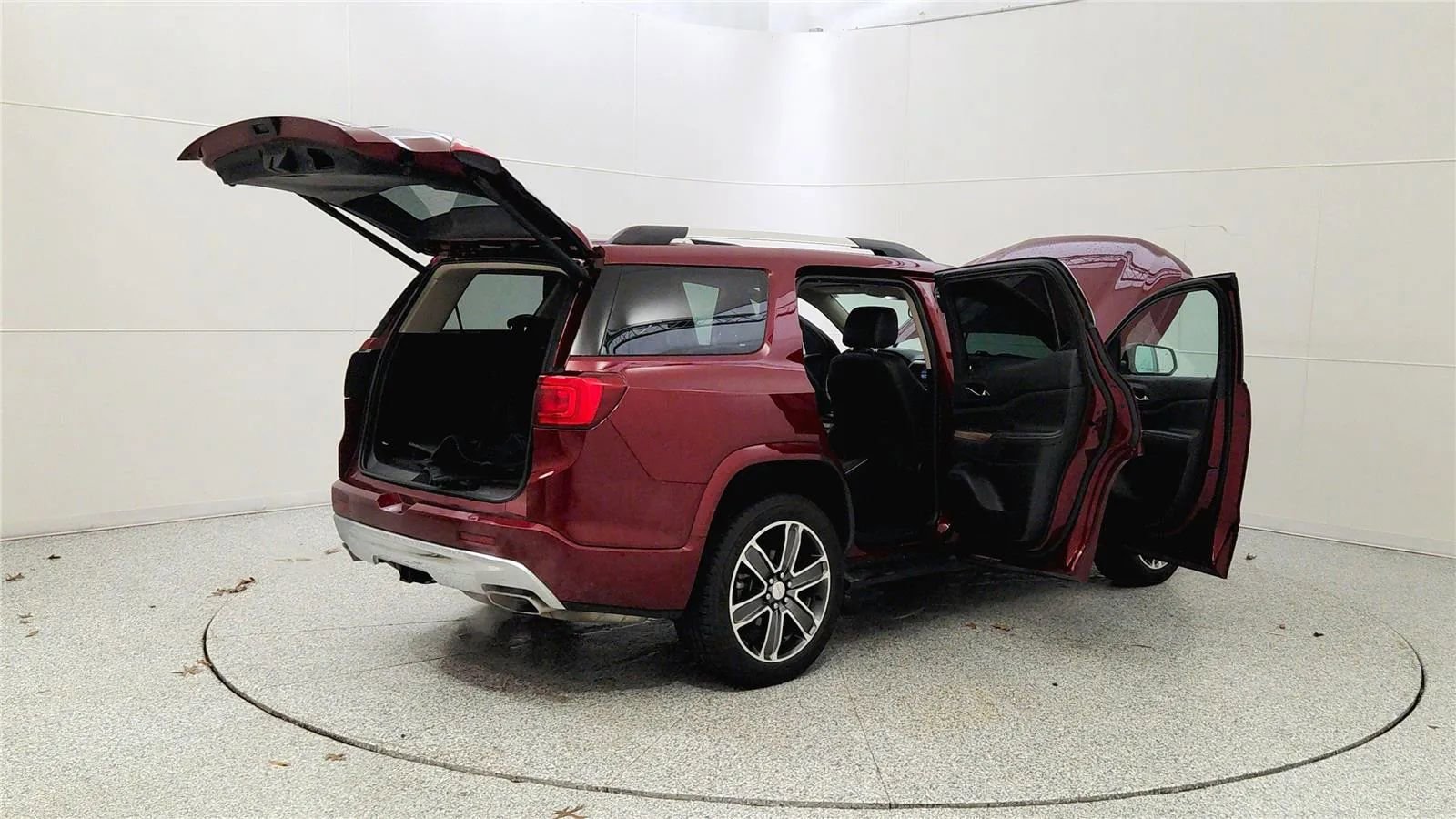 Used 2017 GMC Acadia Denali w/ Technology Package image 12