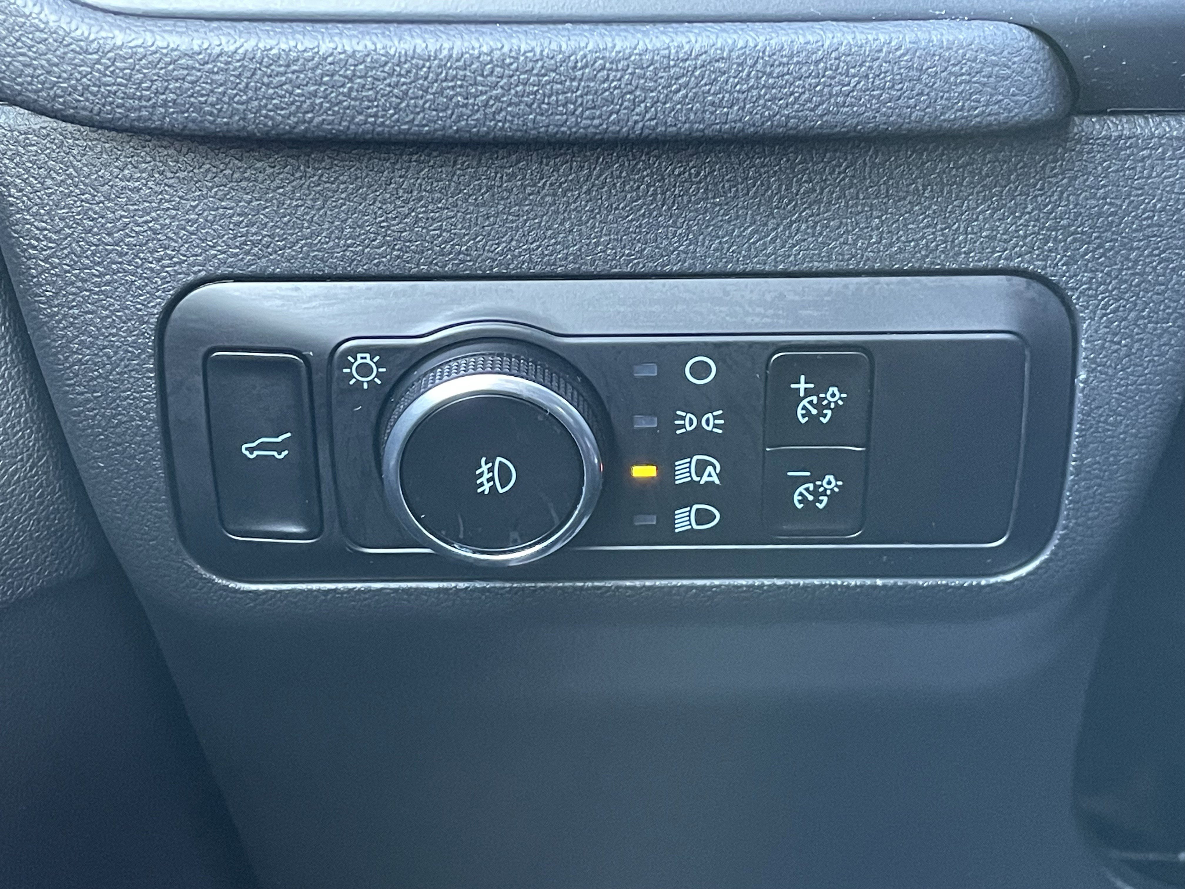 Used 2023 Ford Escape ST-Line Select w/ Tech Pack #2 image 24