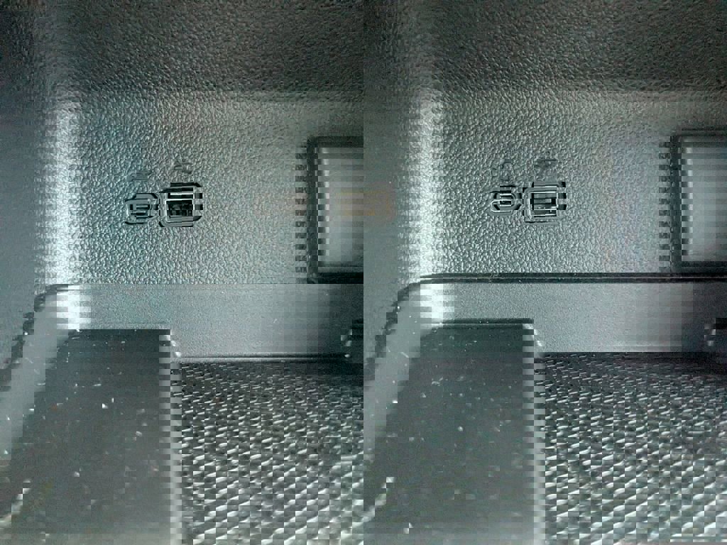 New 2026 Chevrolet Traverse High Country image 18