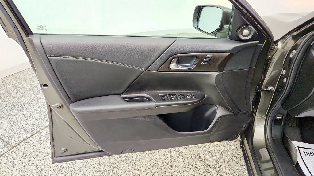 Used 2014 Honda Accord EX-L image 11