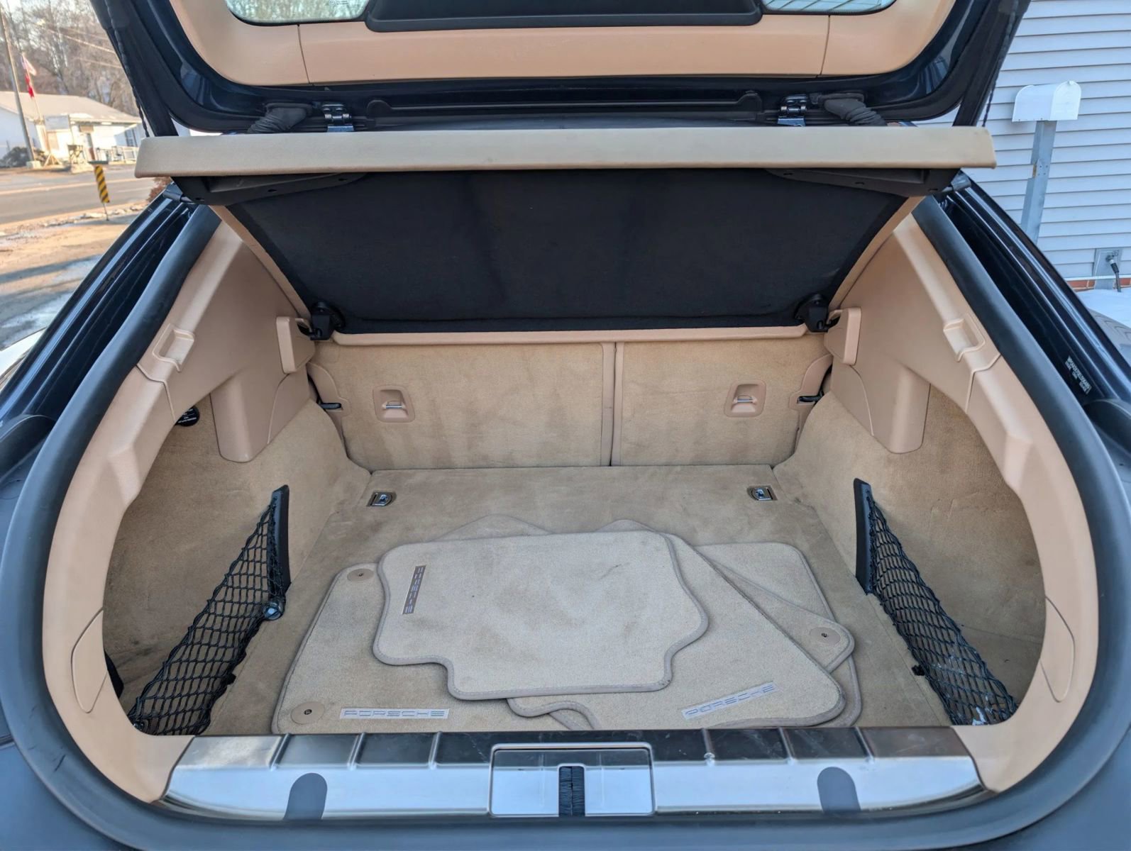 Used 2014 Porsche Panamera 4 image 12