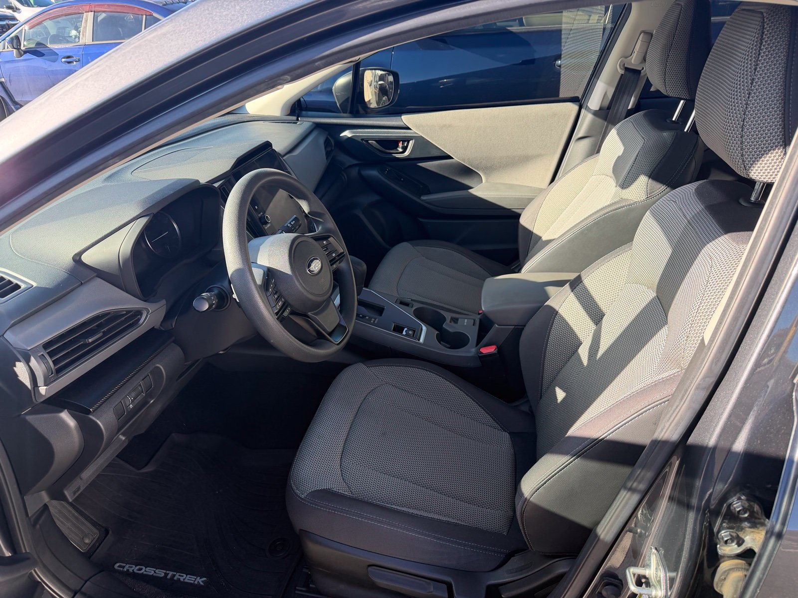 Used 2024 Subaru Crosstrek 2.0i Premium AWD/4WD image 4