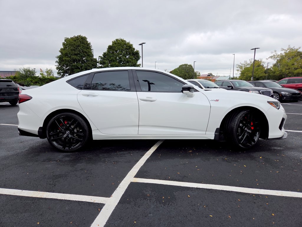 Used 2025 Acura TLX Type S AWD/4WD image 32