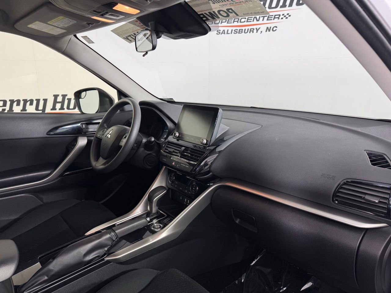 Used 2024 Mitsubishi Eclipse Cross LE AWD/4WD image 38