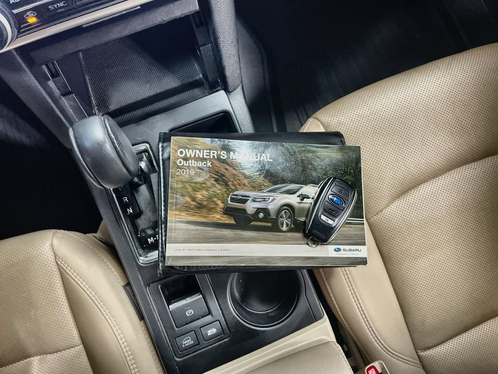 Used 2019 Subaru Outback 2.5i Limited w/ Protection Package #1 AWD/4WD image 10