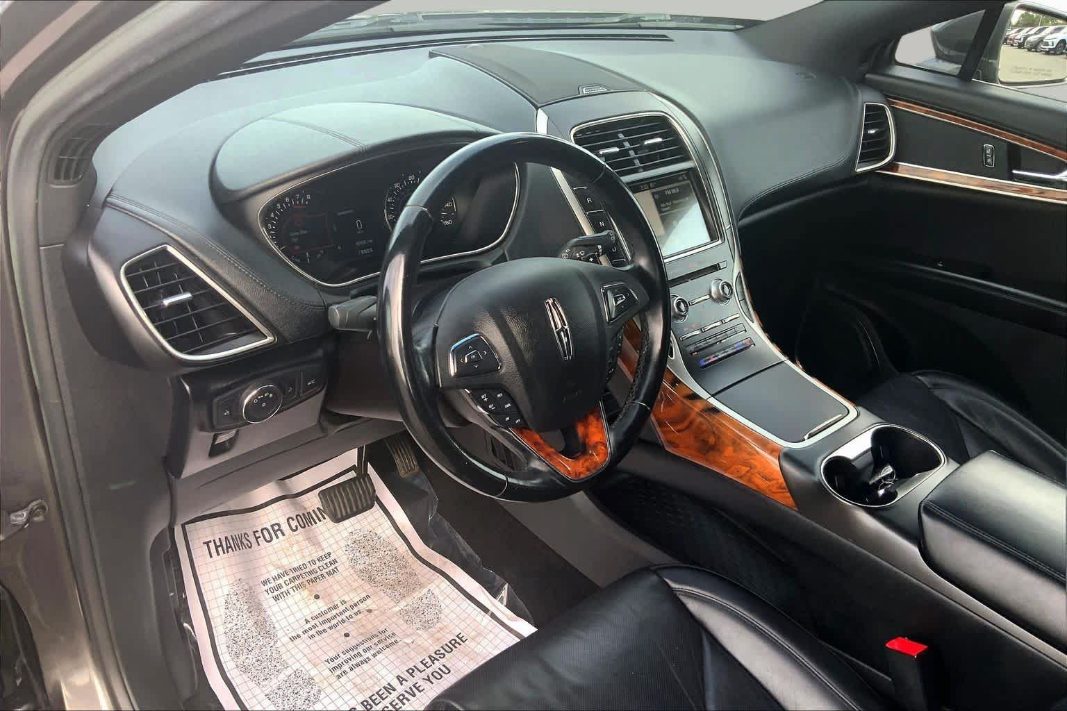 Used 2018 Lincoln MKX Reserve AWD/4WD image 18