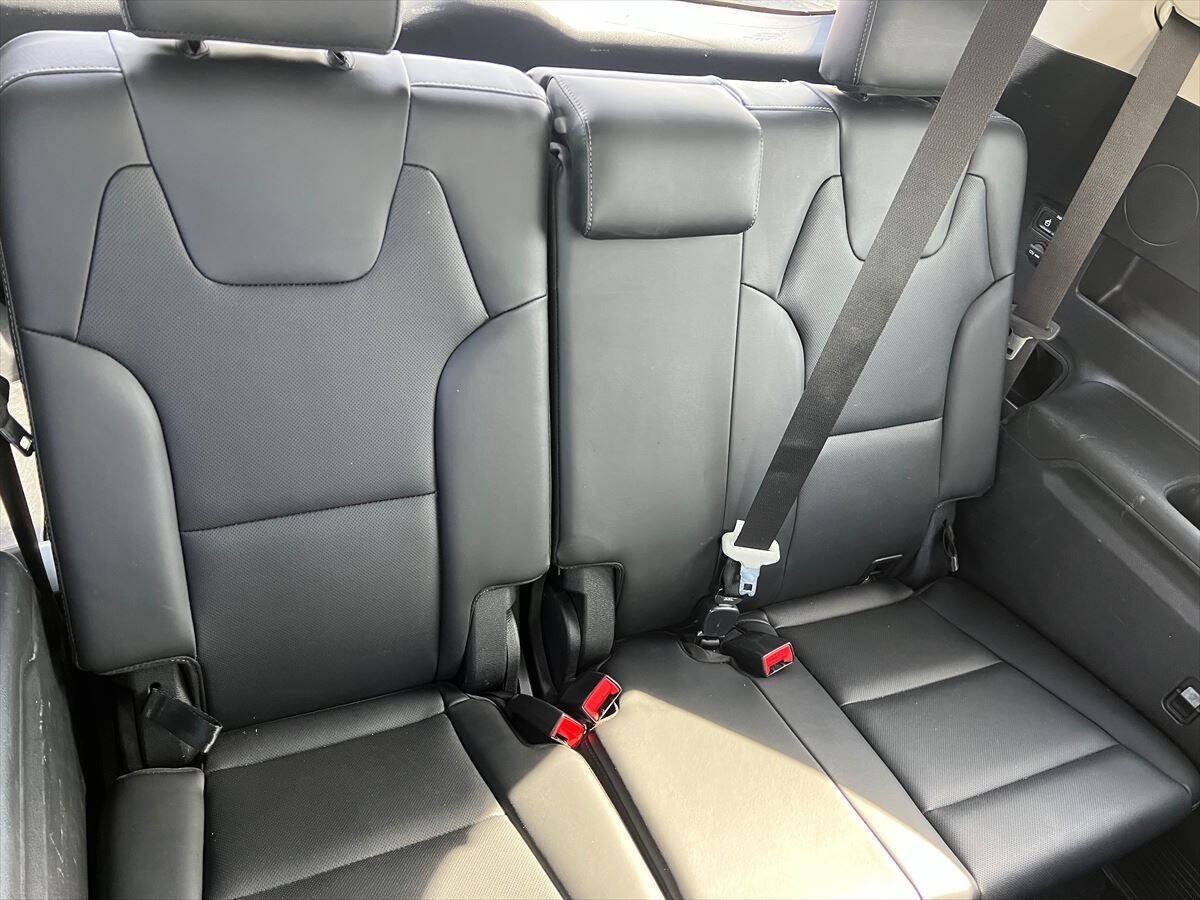 Used 2022 Kia Telluride EX w/ EX Premium Package FWD image 10