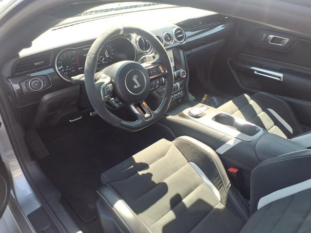 Used 2021 Ford Mustang Shelby GT500 w/ Technology Package RWD image 10