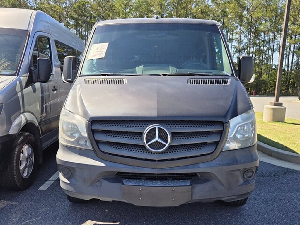 Used 2016 Mercedes-Benz Sprinter 2500 image 2