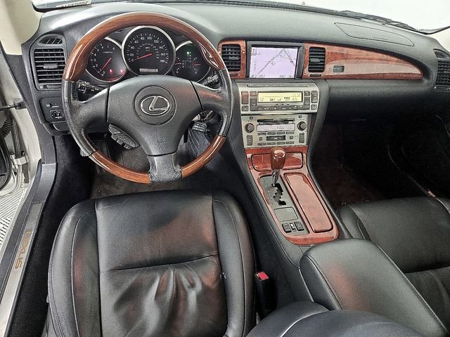 Used 2004 Lexus SC 430 Convertible image 11
