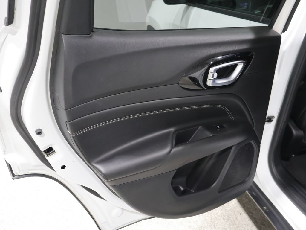 Certified 2023 Jeep Compass Latitude AWD/4WD image 20