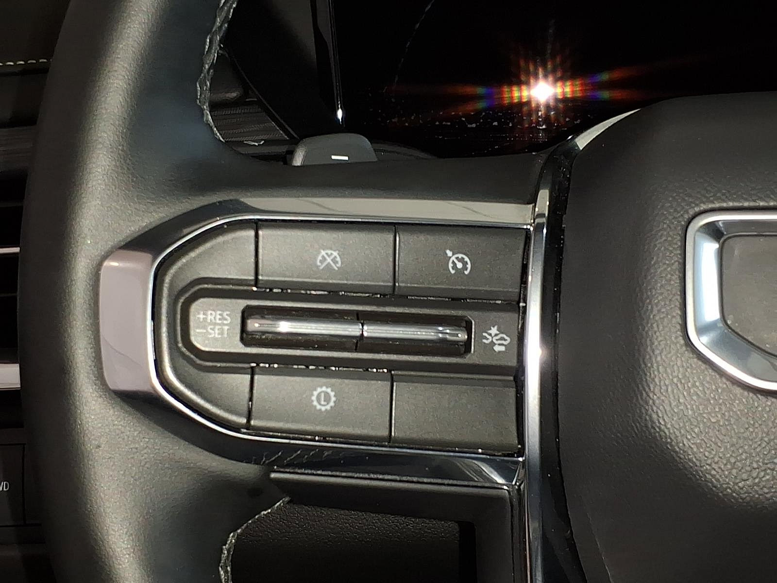 Used 2026 GMC Acadia Elevation w/ Black Edition AWD/4WD image 16