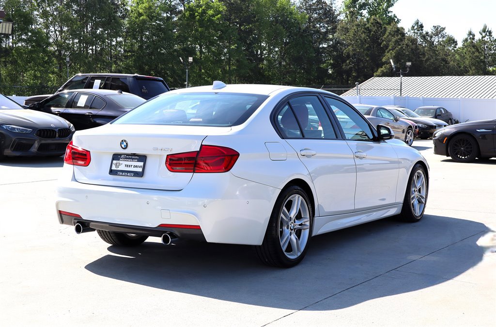 Used 2016 BMW 340i xDrive Sedan image 8