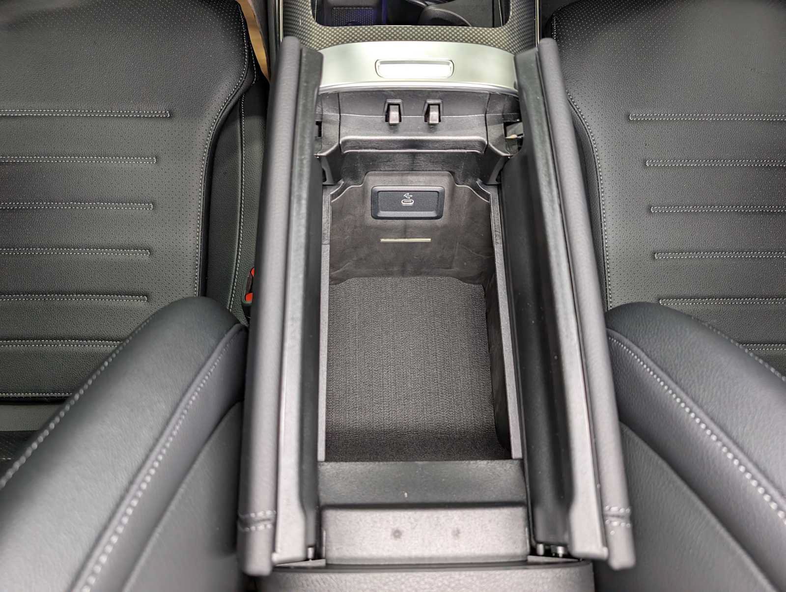 New 2026 Mercedes-Benz GLC 300 4MATIC image 14
