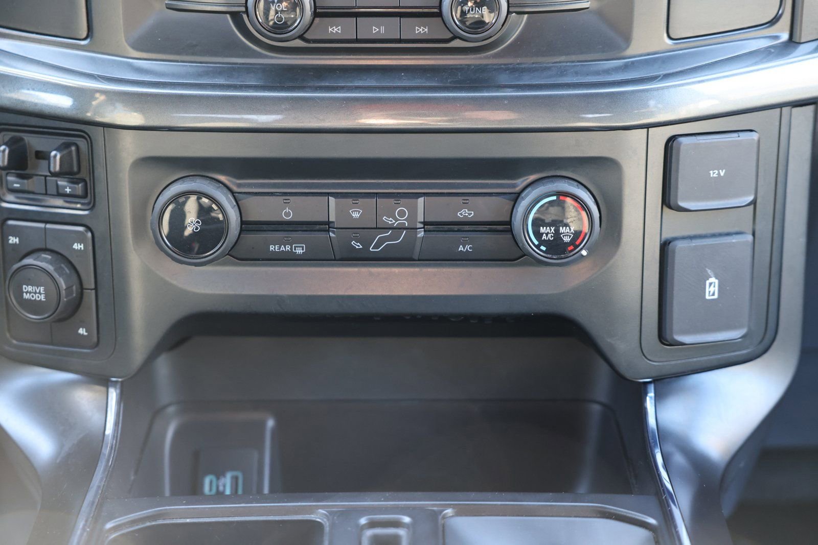 Certified 2022 Ford F150 XL w/ STX Appearance Package AWD/4WD image 20