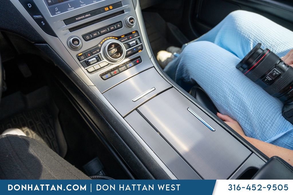 Used 2020 Lincoln MKZ Reserve w/ Elements Package image 13