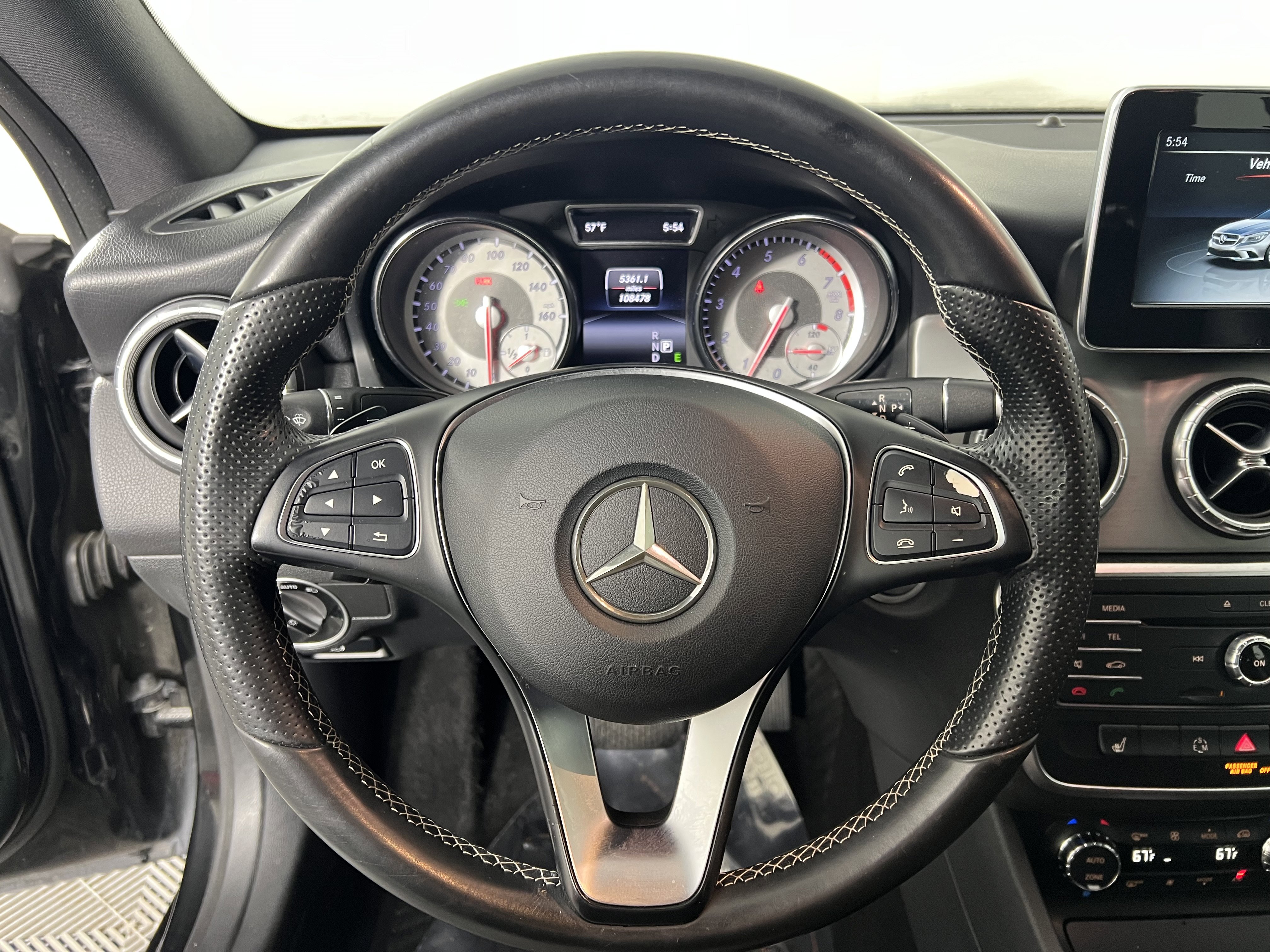 Certified 2015 Mercedes-Benz CLA 250 4MATIC image 26