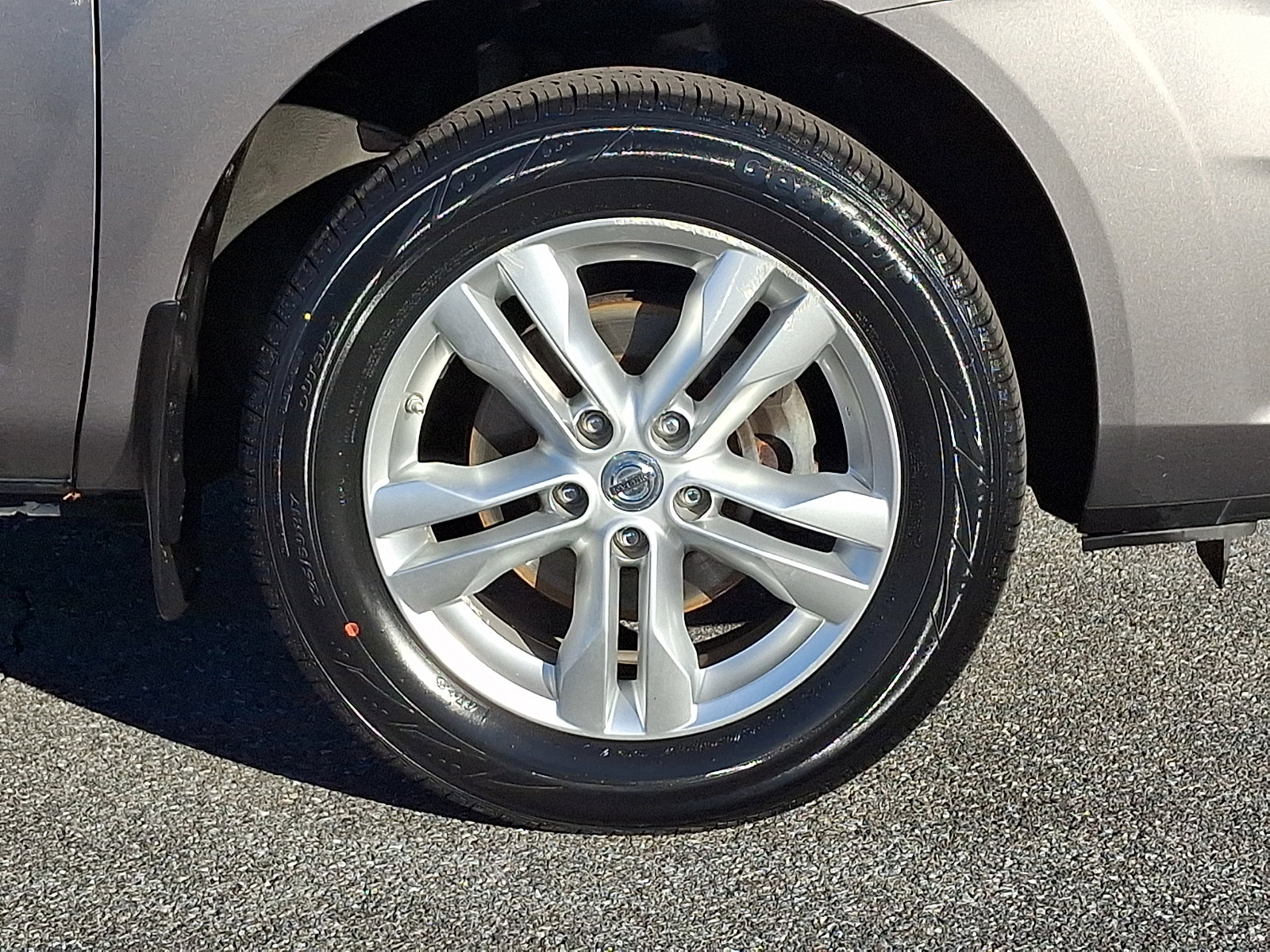 Used 2015 Nissan Rogue S w/ Convenience Package image 8