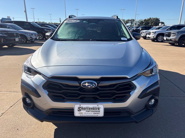 Used 2024 Subaru Crosstrek 2.5i Limited AWD/4WD image 8