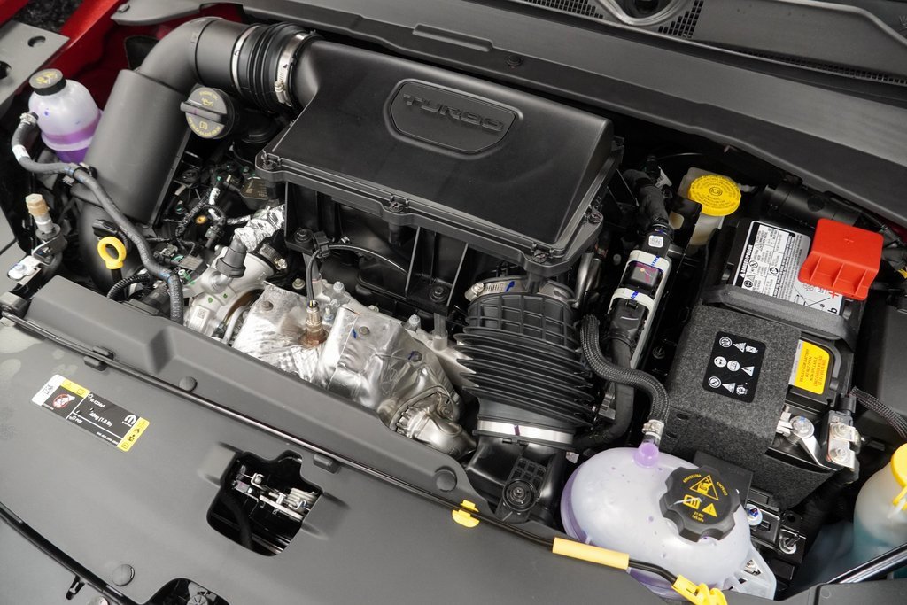 Certified 2025 Jeep Compass Latitude w/ Convenience Group image 50