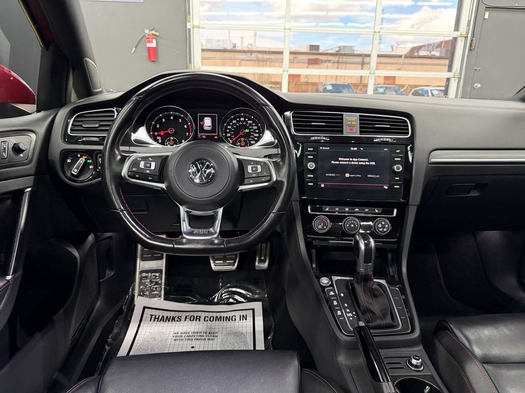Used 2019 Volkswagen GTI SE FWD image 34