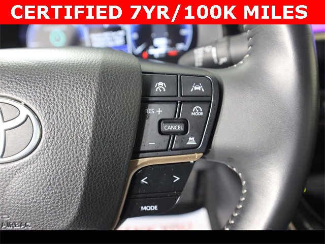 Used 2024 Toyota Crown XLE image 27