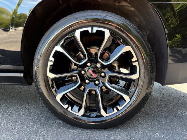 Certified 2023 GMC Yukon XL Denali w/ Denali Reserve Package AWD/4WD image 16