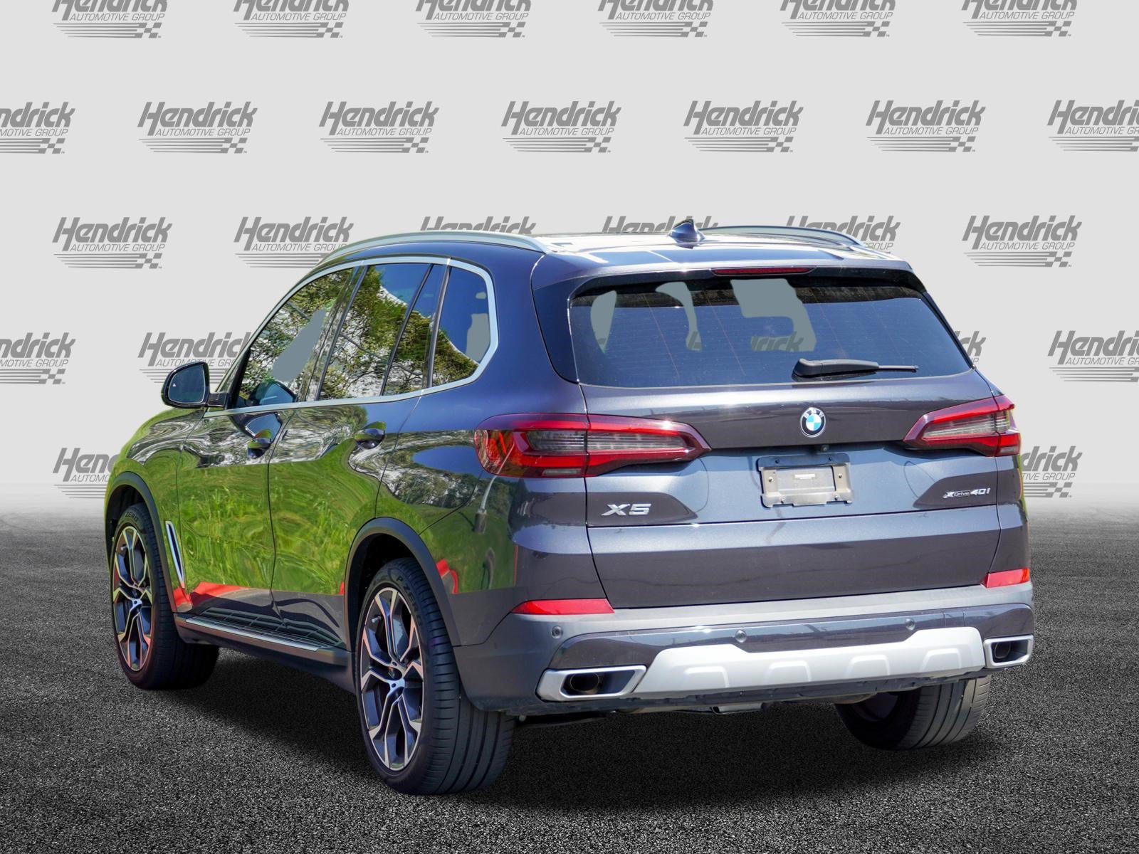 Used 2022 BMW X5 xDrive40i w/ Executive Package AWD/4WD image 6