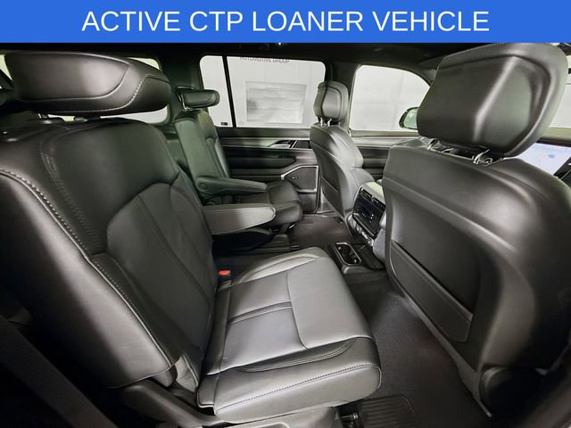 New 2025 Jeep Wagoneer L Series II image 29