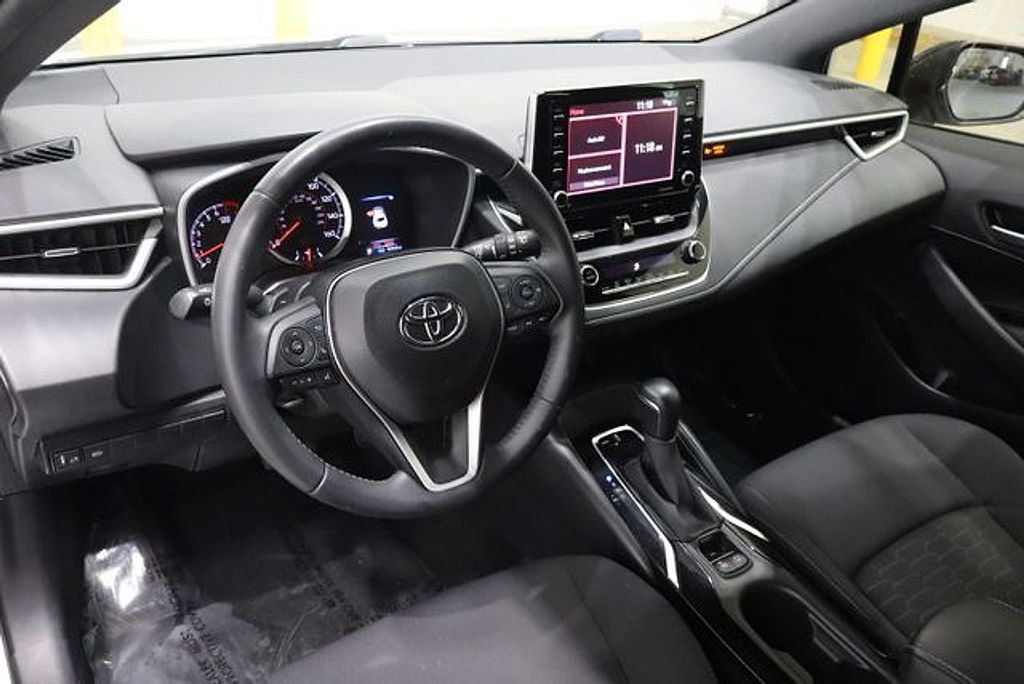 Used 2020 Toyota Corolla SE FWD image 20