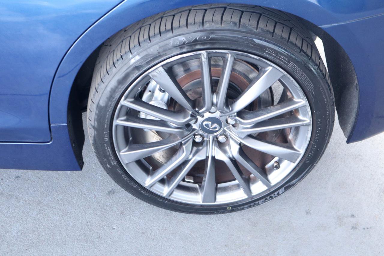 Used 2016 INFINITI Q50 Red Sport 400 RWD image 42