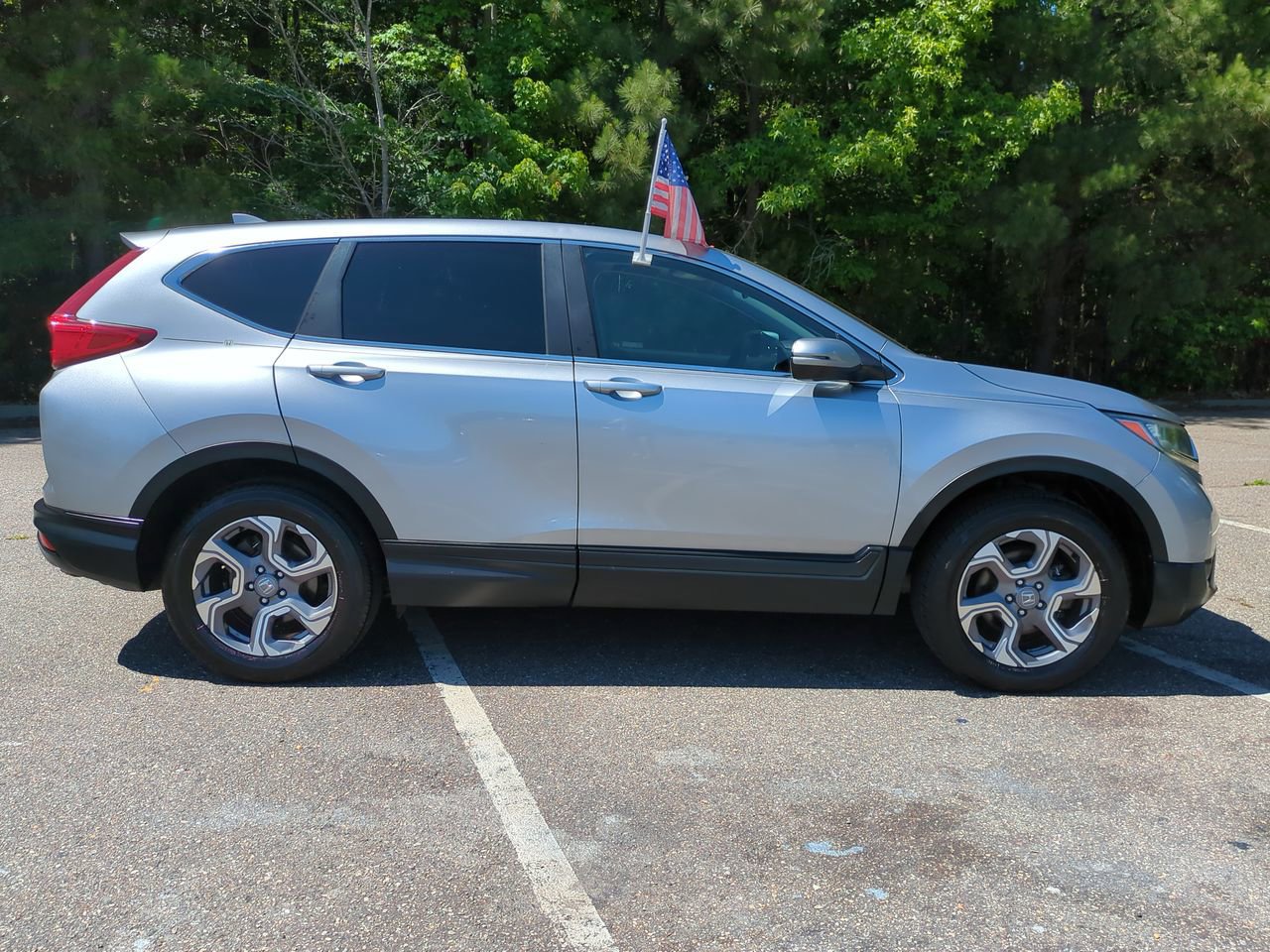 Used 2019 Honda CR-V EX image 3