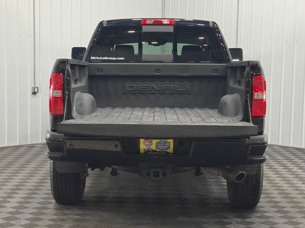 Used 2017 GMC Sierra 2500 Denali w/ Suspension Package, Off-Road image 23