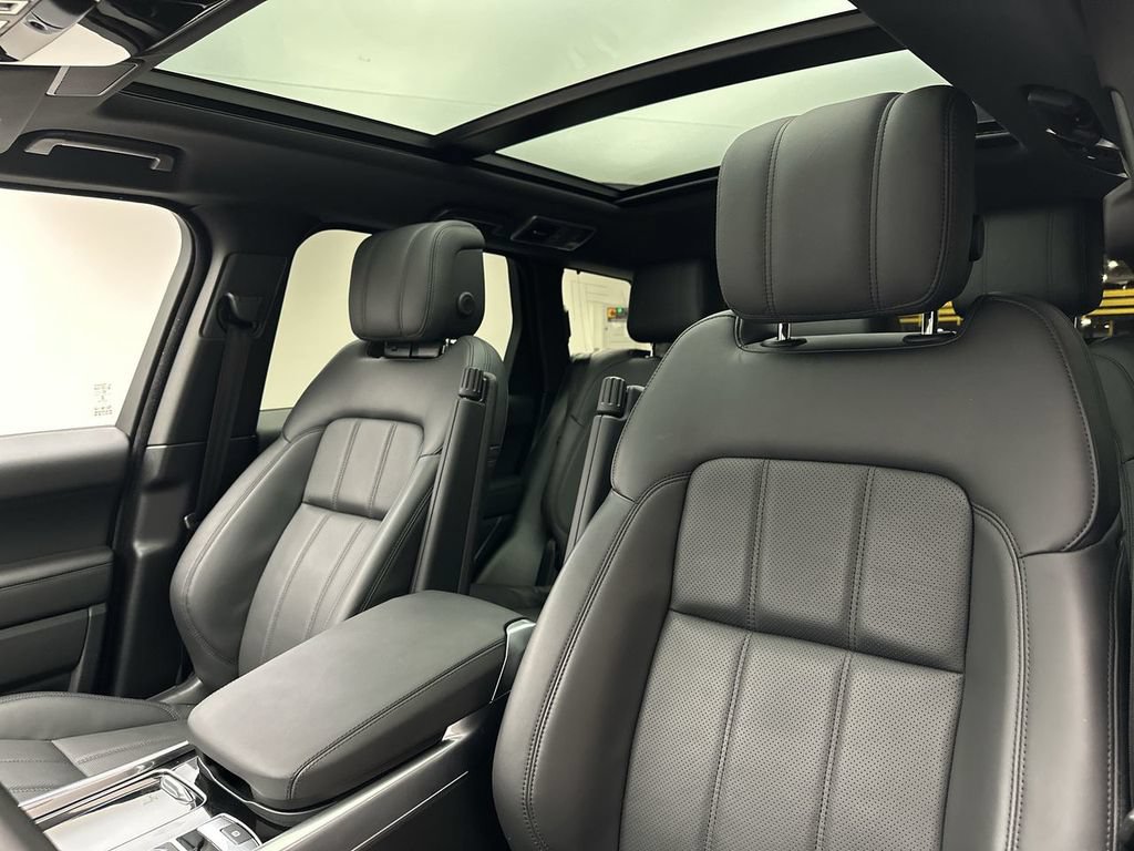 Used 2022 Land Rover Range Rover Sport HSE Silver Edition AWD/4WD image 15