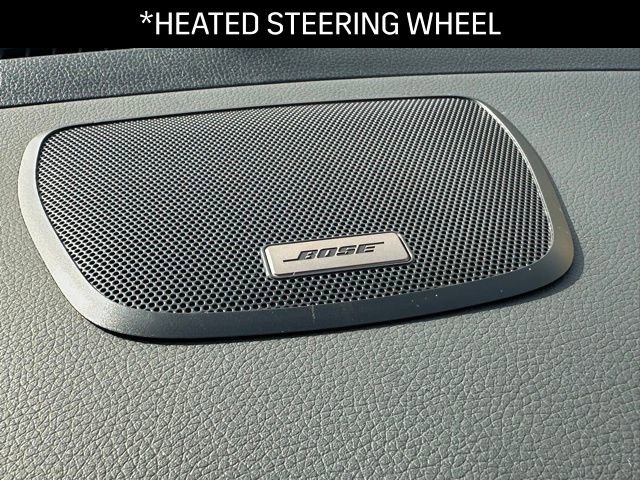 Used 2018 Nissan Rogue SL w/ Premium Package image 12