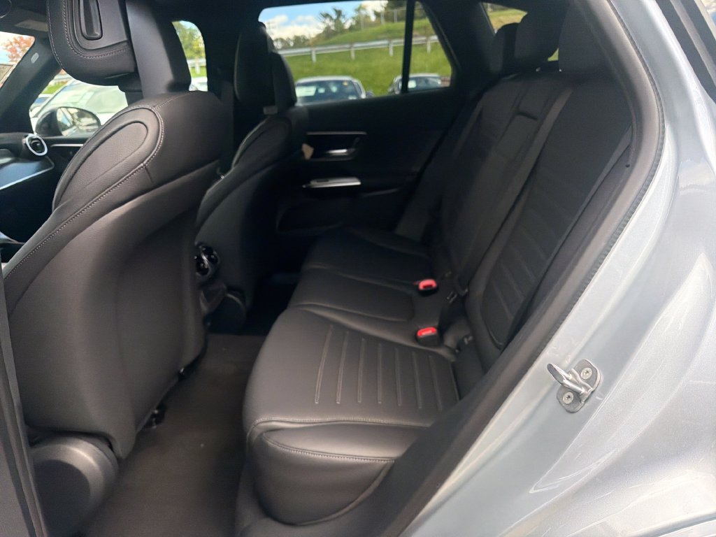 New 2027 Mercedes-Benz GLC 300 4MATIC image 23
