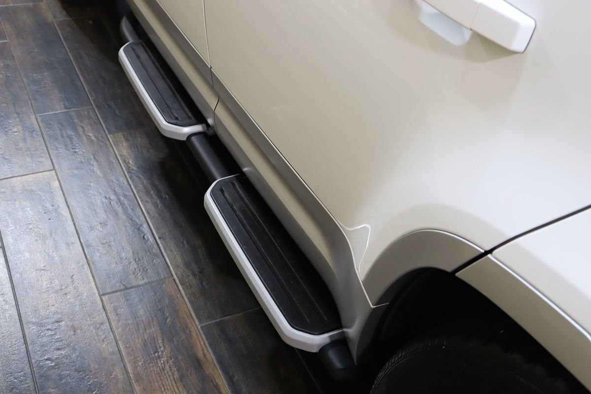 Used 2023 Land Rover Defender 130 First Edition AWD/4WD image 35