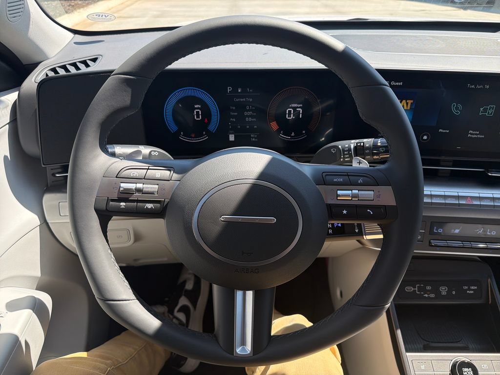 New 2026 Hyundai Kona SEL Premium FWD image 19