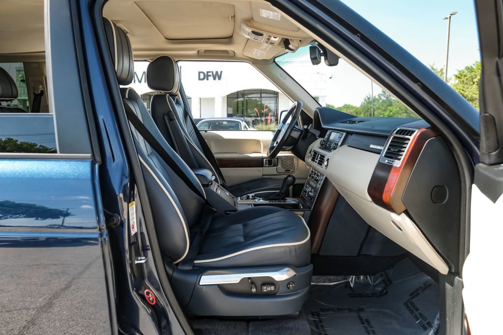 Used 2012 Land Rover Range Rover Supercharged AWD/4WD image 39