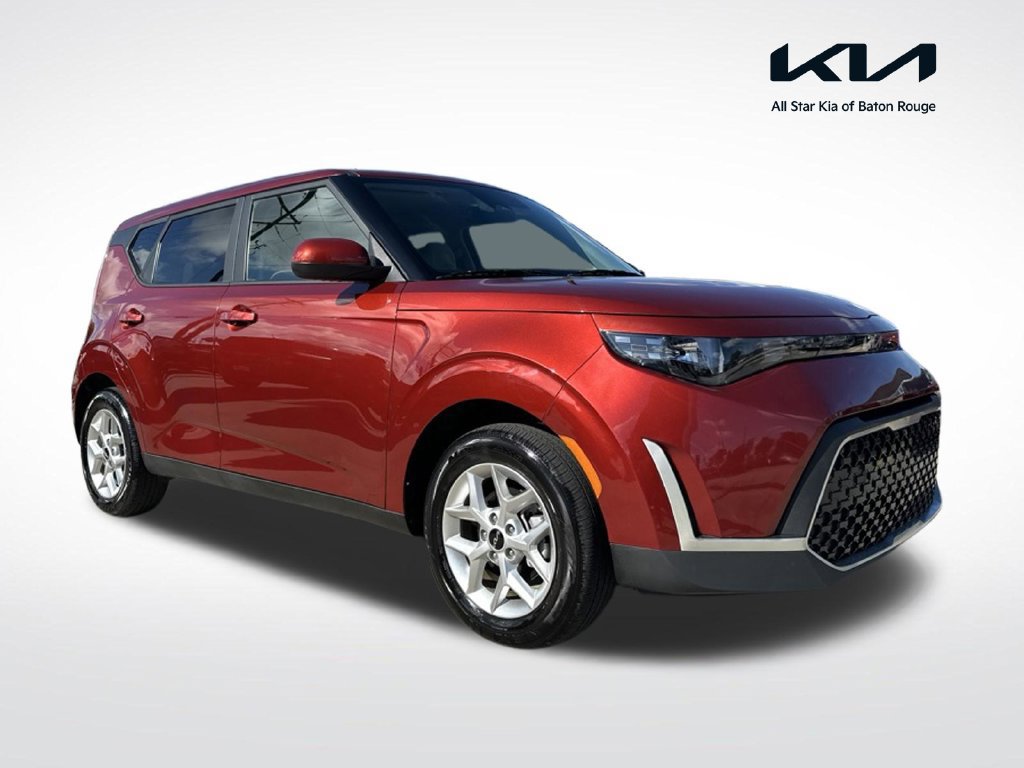 Used 2025 Kia Soul LX w/ LX Technology Package