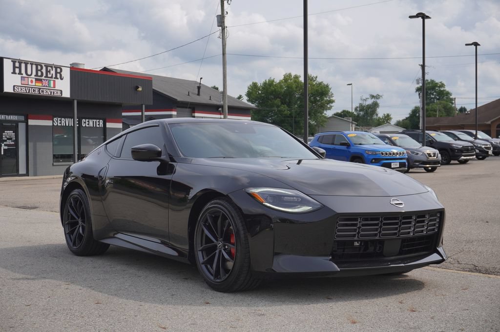 Used 2023 Nissan Z w/ Floor Mat Package (L93) RWD image 16