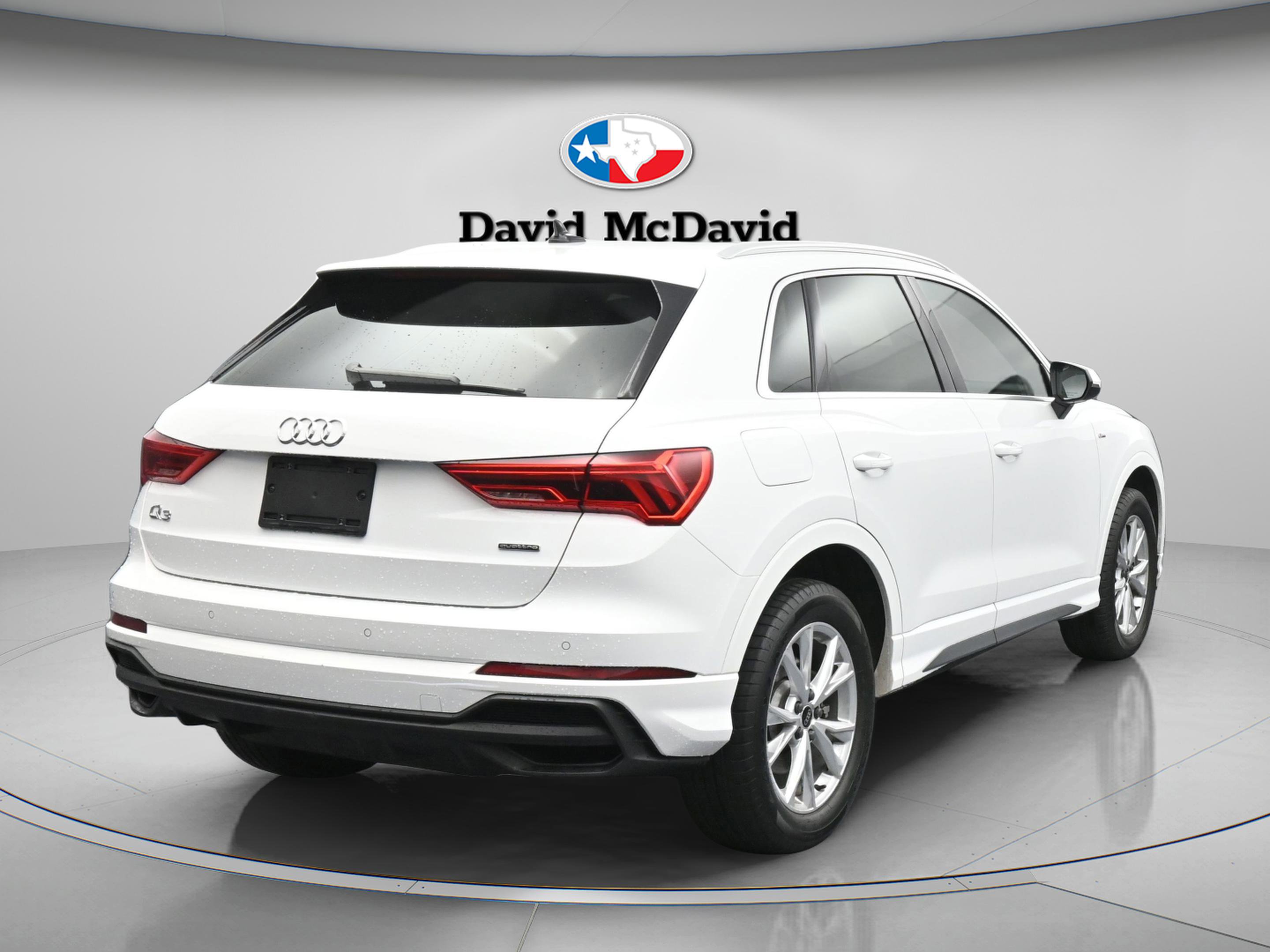 Used 2023 Audi Q3 2.0T Premium w/ Convenience Package AWD/4WD image 8