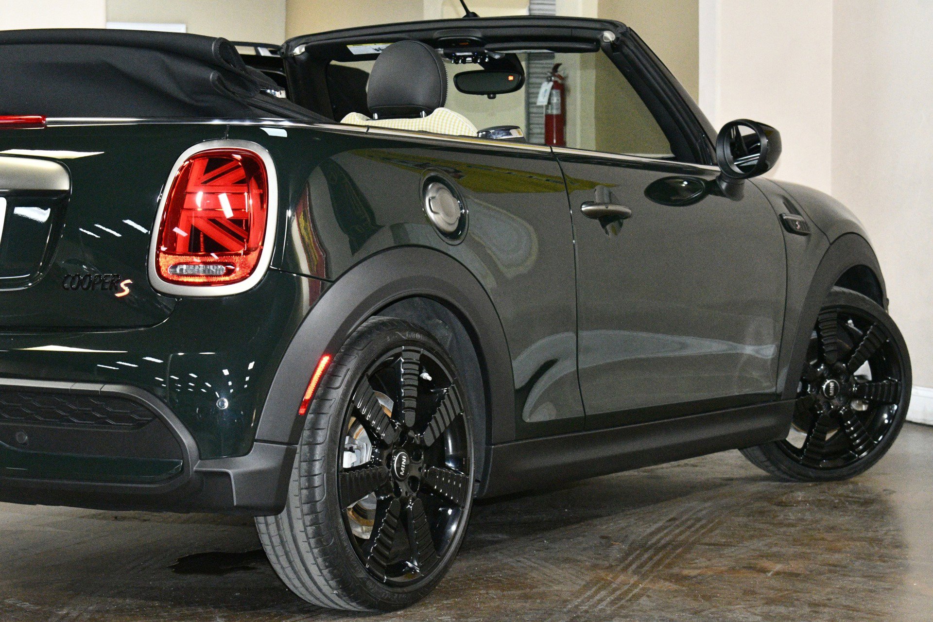 Used 2023 MINI Cooper S w/ MINI Resolute Edition image 56
