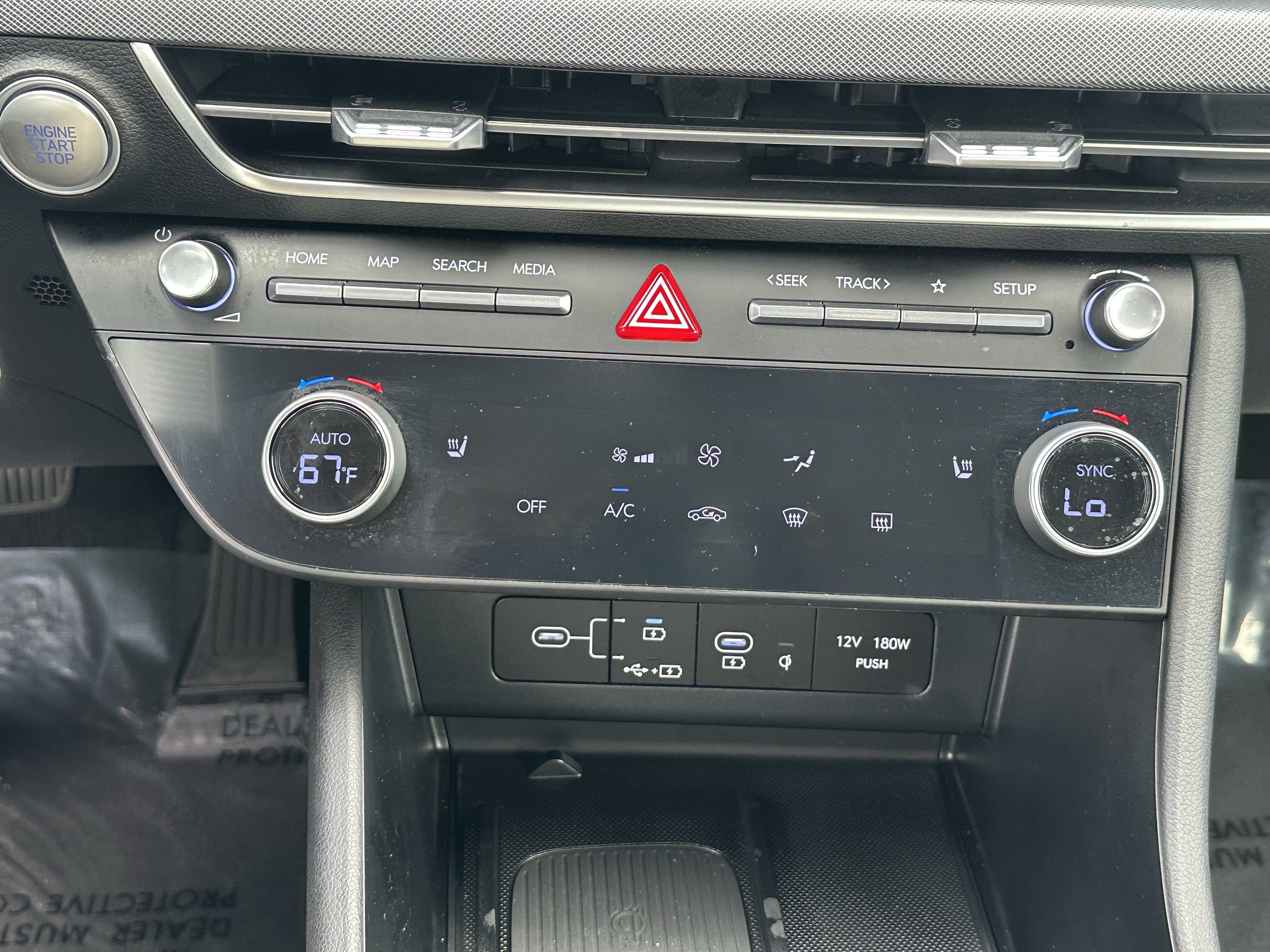 Used 2025 Hyundai Sonata SEL FWD image 29