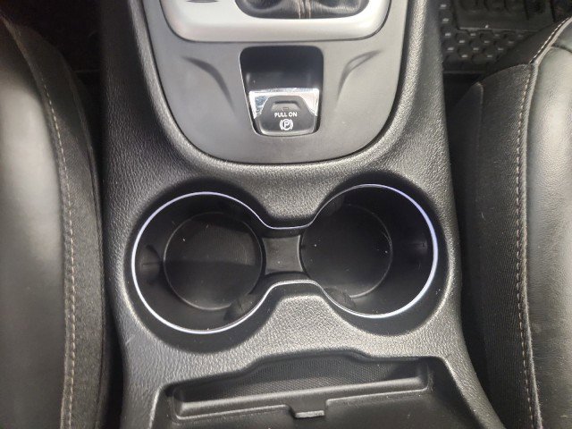 Used 2018 Jeep Cherokee Latitude Plus w/ Comfort/Convenience Group image 19