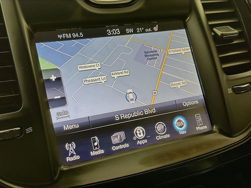 Certified 2016 Chrysler 300 S image 19