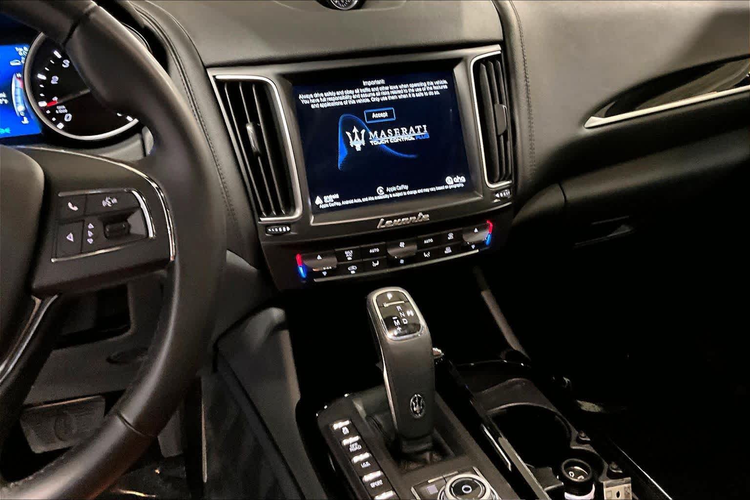 Used 2019 Maserati Levante AWD/4WD image 7