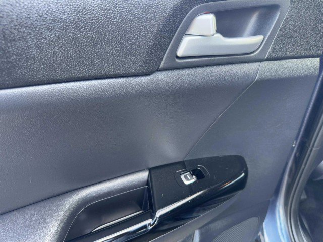 Used 2021 Kia Sportage EX image 43